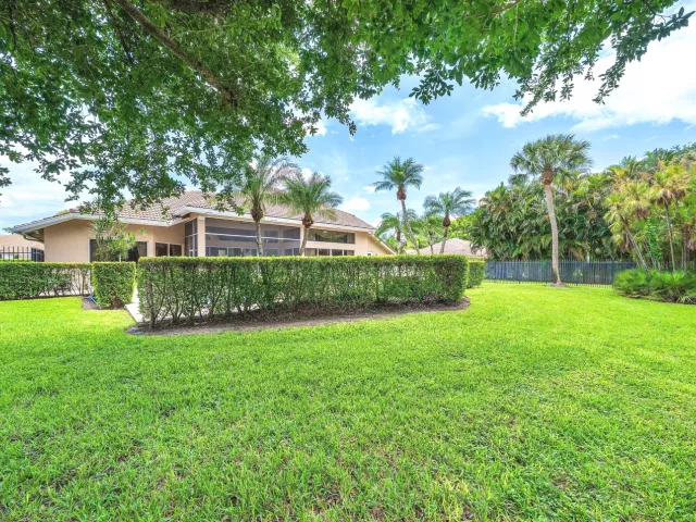Продажа дома по адресу 1697 Mayacoo Lakes Boulevard - фото 9042309