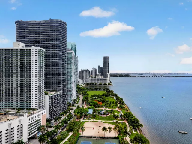 Продажа квартиры #A-2935 - фото 8859263