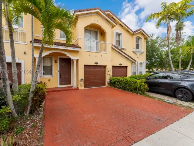 Продажа дома по адресу 14970 SW 9th Ter - фото 8929526