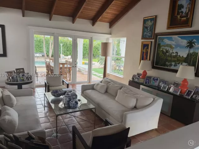 Продажа дома по адресу 11521 SW 98th Ct - фото 8879674