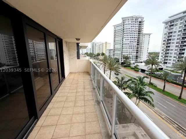 Квартира в аренду номер702 - фото 9183610