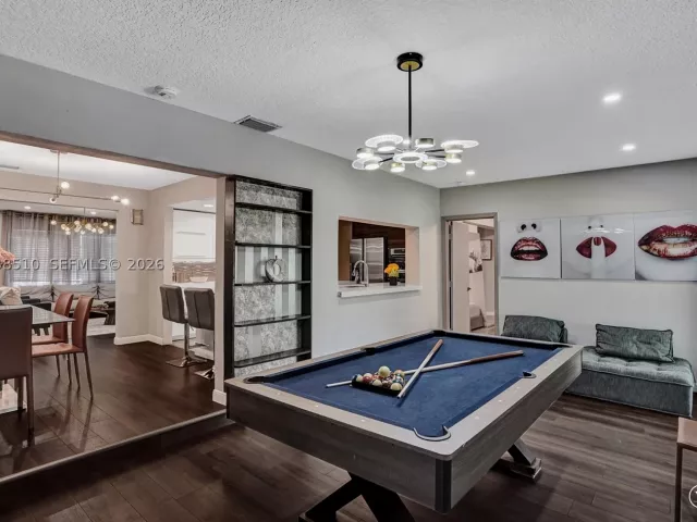 Продажа дома по адресу 4519 Monroe St - фото 8889109