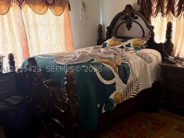 Продажа дома по адресу 1880 NE 159th St - фото 9276648