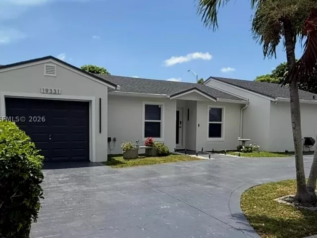 Продажа дома по адресу 19331 NW 57th Ct - фото 8900941