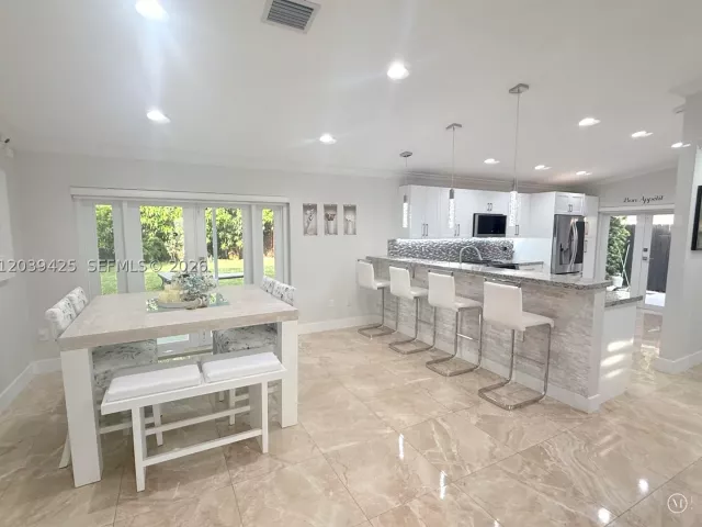 Продажа дома по адресу 19331 NW 57th Ct - фото 8900945