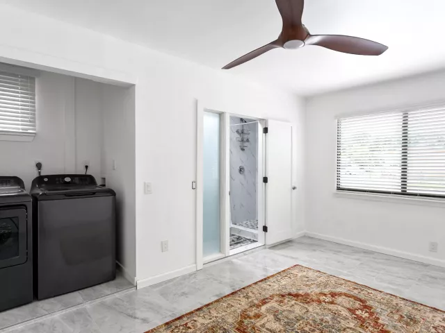Продажа дома по адресу 3141 NE 14th Avenue - фото 8928777