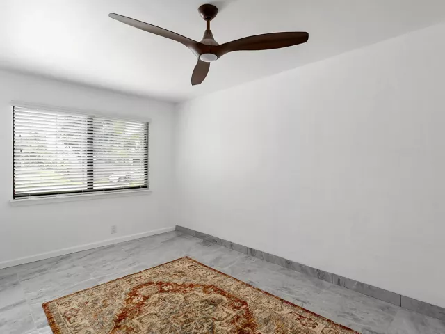 Продажа дома по адресу 3141 NE 14th Avenue - фото 8928778