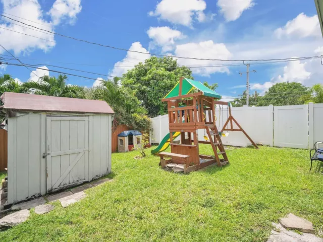 Продажа дома по адресу 7321 Cody Street - фото 9380812