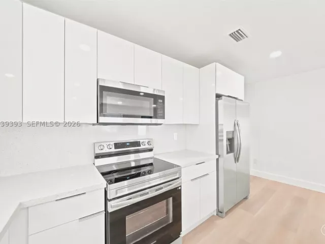 Продажа дома по адресу 1491 NW 55th Ter - фото 9376464