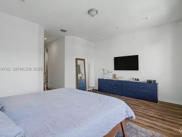 Продажа дома по адресу 10260 NW 63 Terrace 213 - фото 8877828