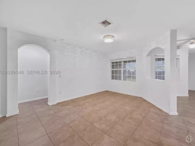 Продажа дома по адресу 12922 SW 221 St - фото 8917764