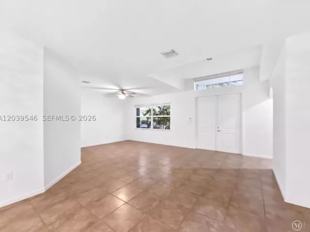 Продажа дома по адресу 12922 SW 221 St - фото 8917765