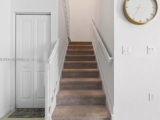 Продажа дома по адресу 20380 NW 5th Ct - фото 8984760
