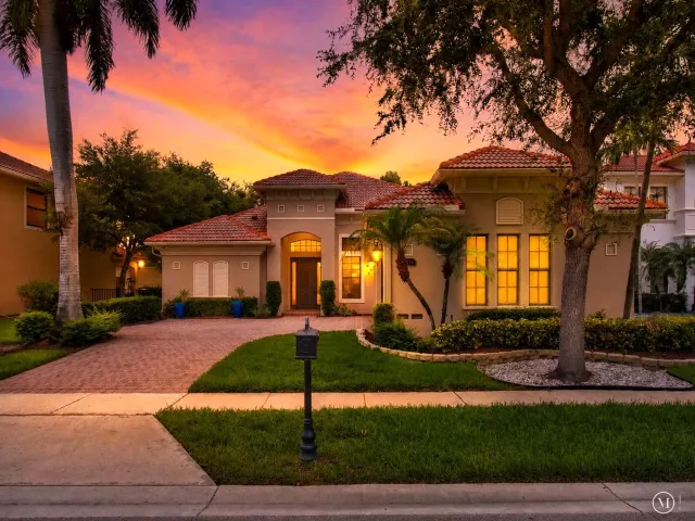 Продажа дома по адресу 16211 Rosecroft Terrace - фото 8927469