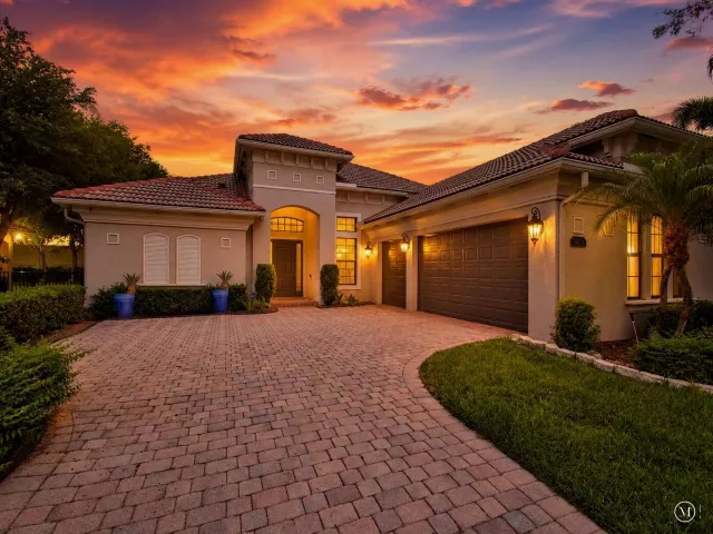 Продажа дома по адресу 16211 Rosecroft Terrace - фото 8927471