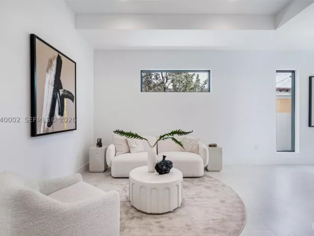 Продажа дома по адресу 2939 SW 21st st - фото 8896644