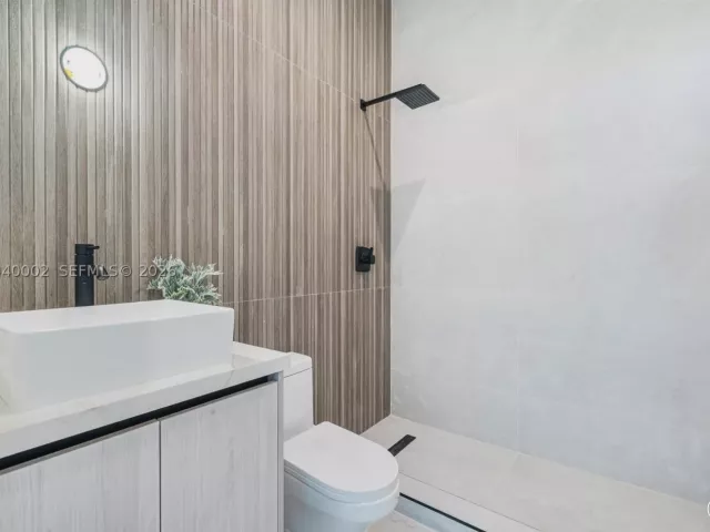 Продажа дома по адресу 2939 SW 21st st - фото 8896646