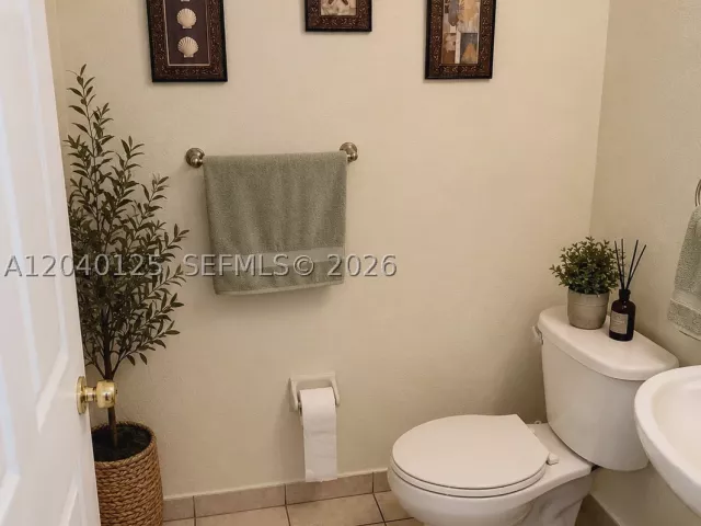 Продажа дома по адресу 12488 SW 122nd St - фото 8860091