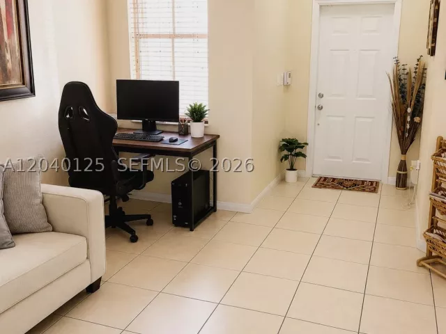 Продажа дома по адресу 12488 SW 122nd St - фото 8860083