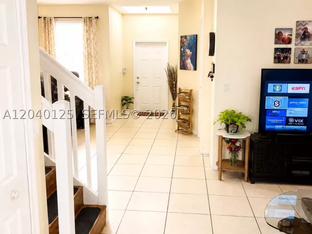 Продажа дома по адресу 12488 SW 122nd St - фото 8860085
