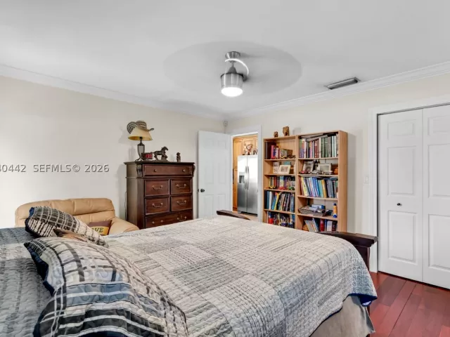 Продажа дома по адресу 10170 NW 54th Ter - фото 8867802