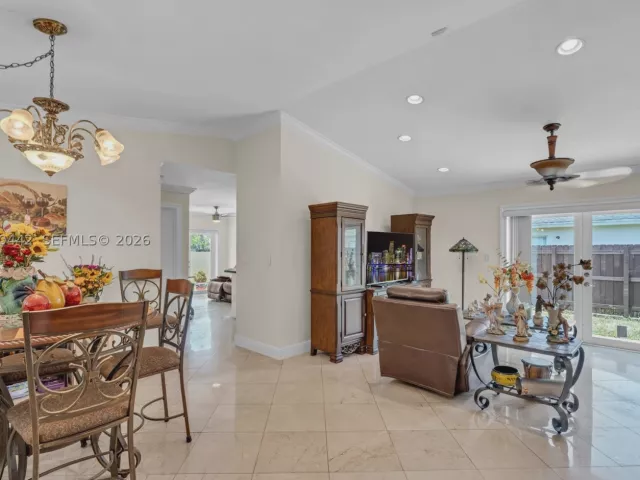 Продажа дома по адресу 10170 NW 54th Ter - фото 8867787
