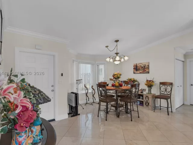 Продажа дома по адресу 10170 NW 54th Ter - фото 8867788