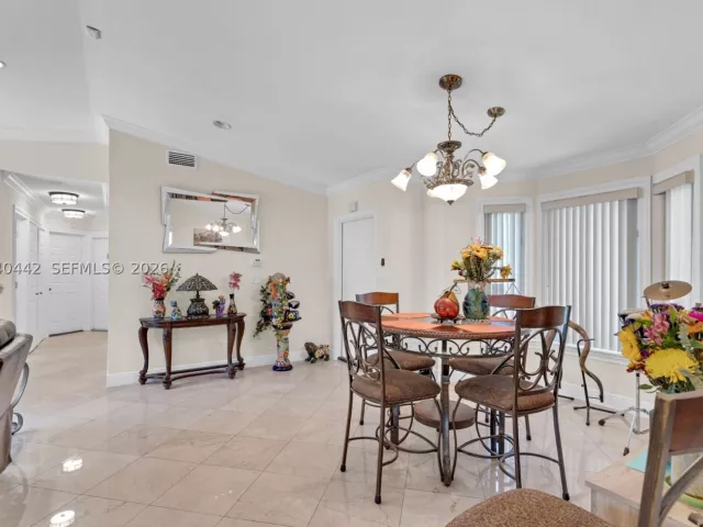 Продажа дома по адресу 10170 NW 54th Ter - фото 8867791