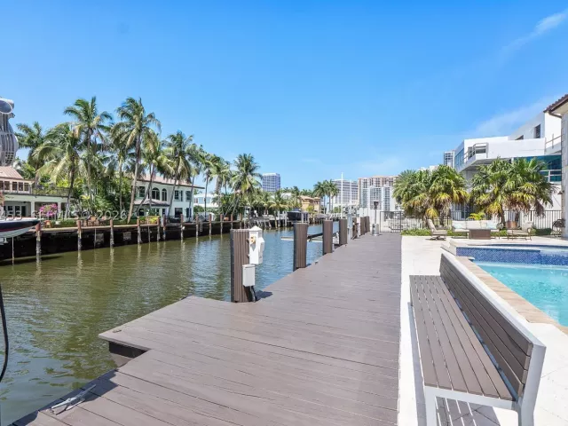 Продажа дома по адресу 2601 Delmar Pl - фото 8909316