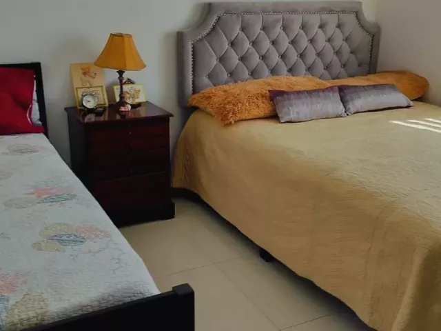 Продажа дома по адресу 4223 NW 32nd Ave - фото 8860823