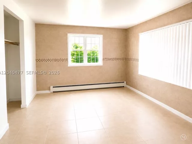 Продажа дома по адресу 9110 SW 44th St - фото 8861824