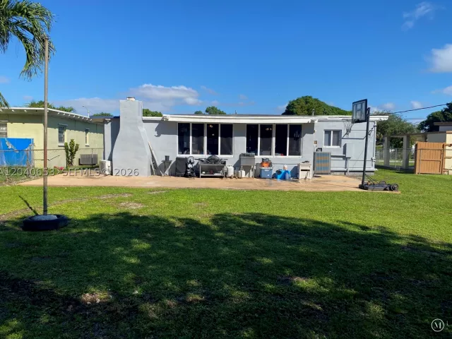 Продажа дома по адресу 540 NW 111 St - фото 8861098