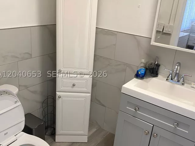 Продажа дома по адресу 540 NW 111 St - фото 8861100