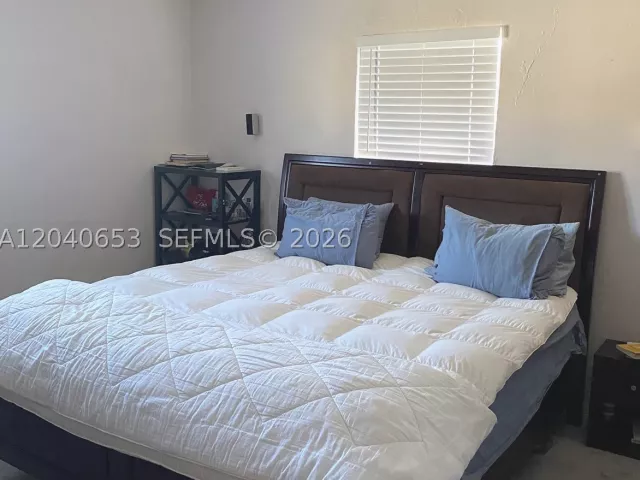 Продажа дома по адресу 540 NW 111 St - фото 8861102