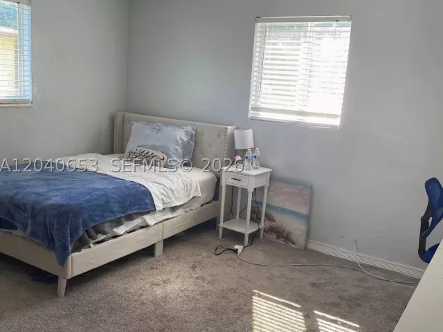 Продажа дома по адресу 540 NW 111 St - фото 8861104