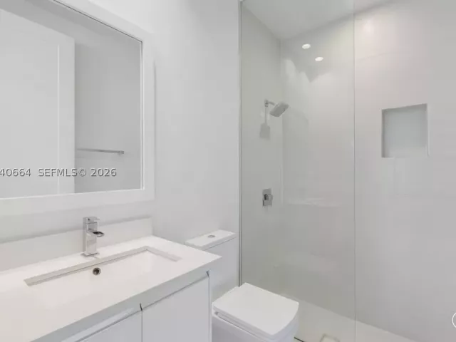 Продажа дома по адресу 10471 NW 66th St - фото 8861489