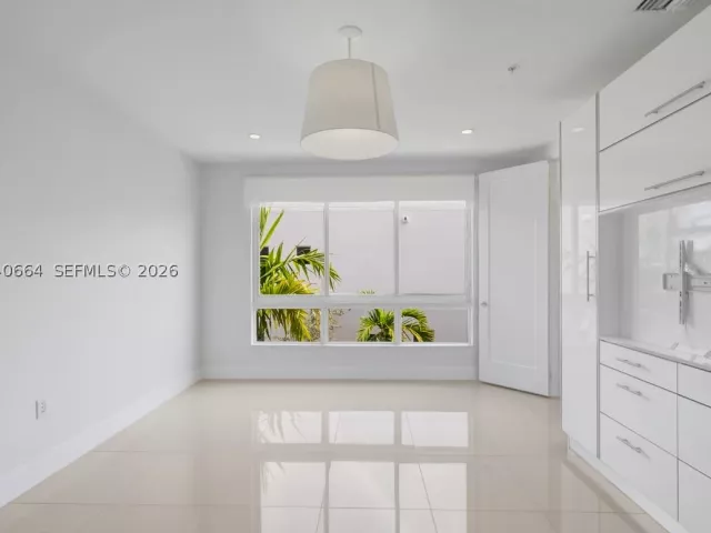 Продажа дома по адресу 10471 NW 66th St - фото 8861493