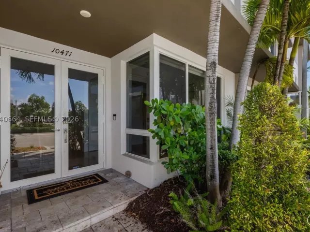 Продажа дома по адресу 10471 NW 66th St - фото 8861480