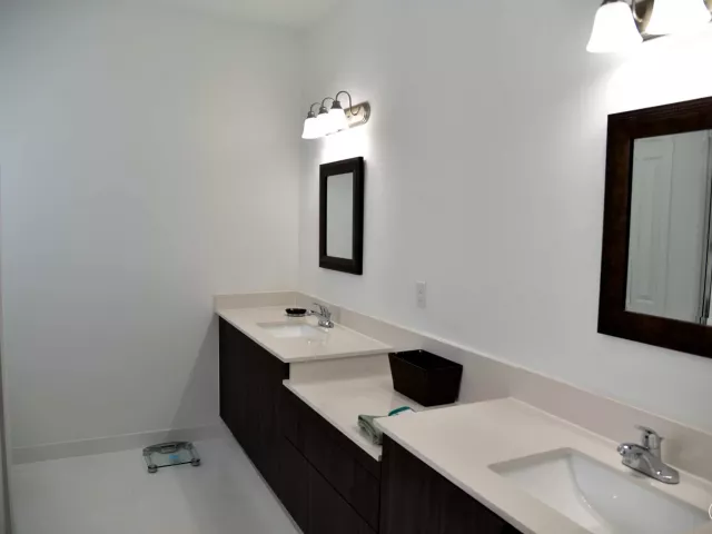Продажа дома по адресу 15743 SW 136th Terrace - фото 8886394
