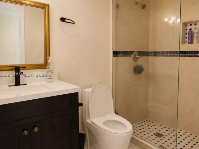 Продажа дома по адресу 1860 NW 81st St - фото 8861705
