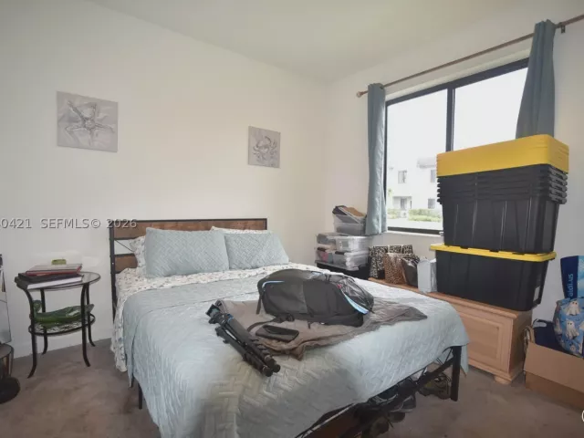 Продажа дома по адресу 21404 NE 3rd Path - фото 8861690