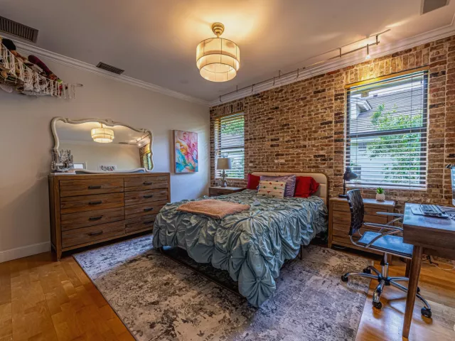Продажа дома по адресу 1985 Parkside Circle S - фото 8920612