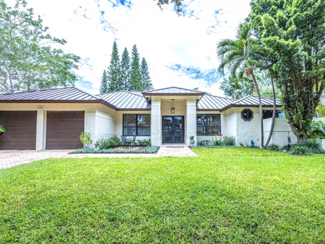 Продажа дома по адресу 1985 Parkside Circle S - фото 8920593