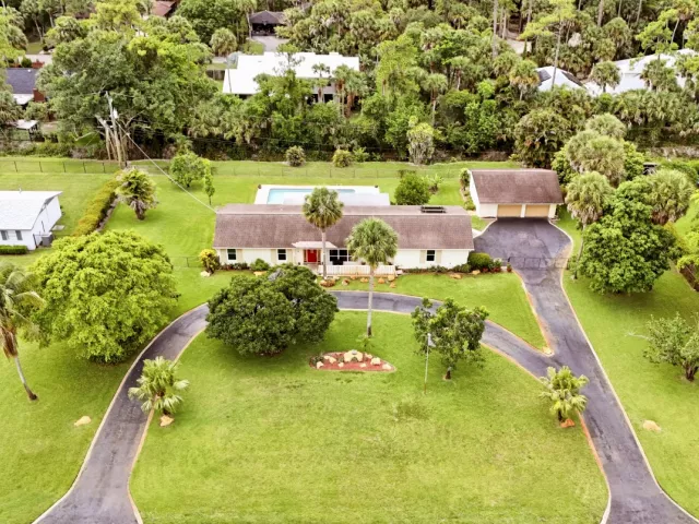 Продажа дома по адресу 6824 Lakeside Road - фото 9293448