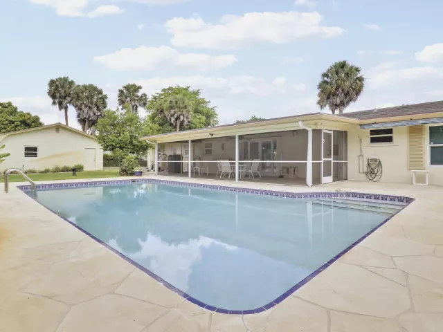 Продажа дома по адресу 6824 Lakeside Road - фото 9293487