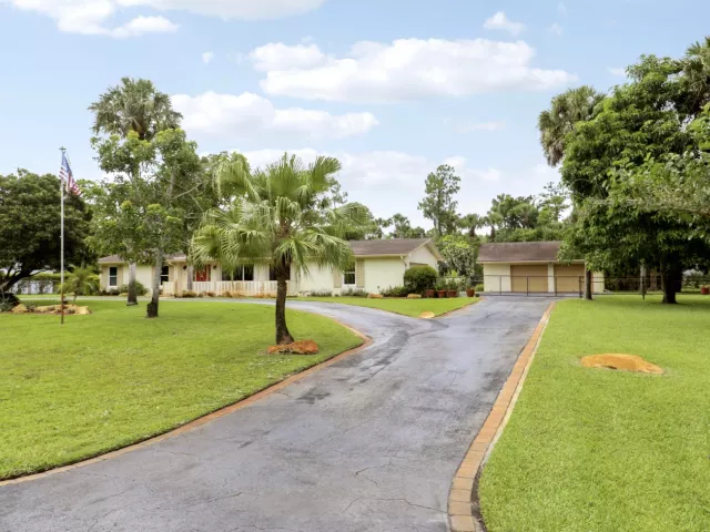 Продажа дома по адресу 6824 Lakeside Road - фото 9293491