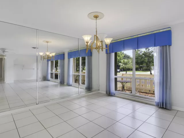 Продажа дома по адресу 6824 Lakeside Road - фото 9293453