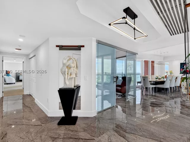 Продажа квартиры ##UPH3715 - фото 9305224