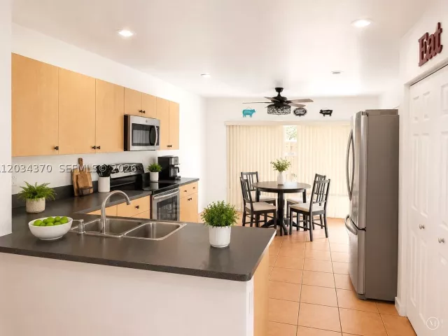 Продажа дома по адресу 23906 SW 108 PL - фото 8865274