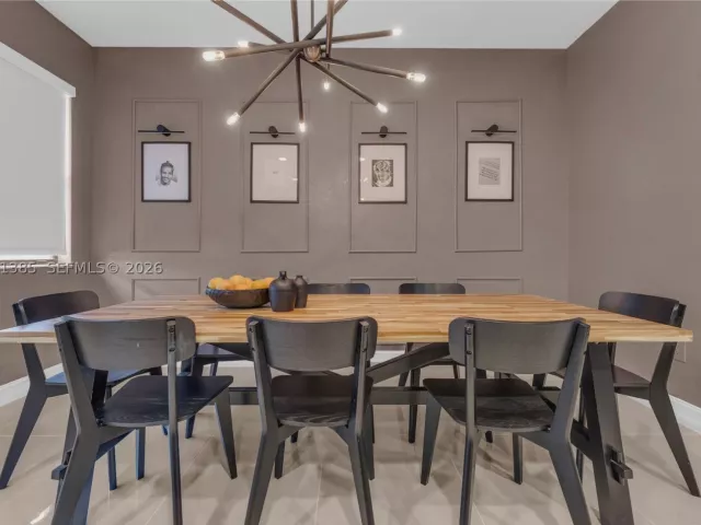 Продажа дома по адресу 11537 SW 13th Ct - фото 8899321